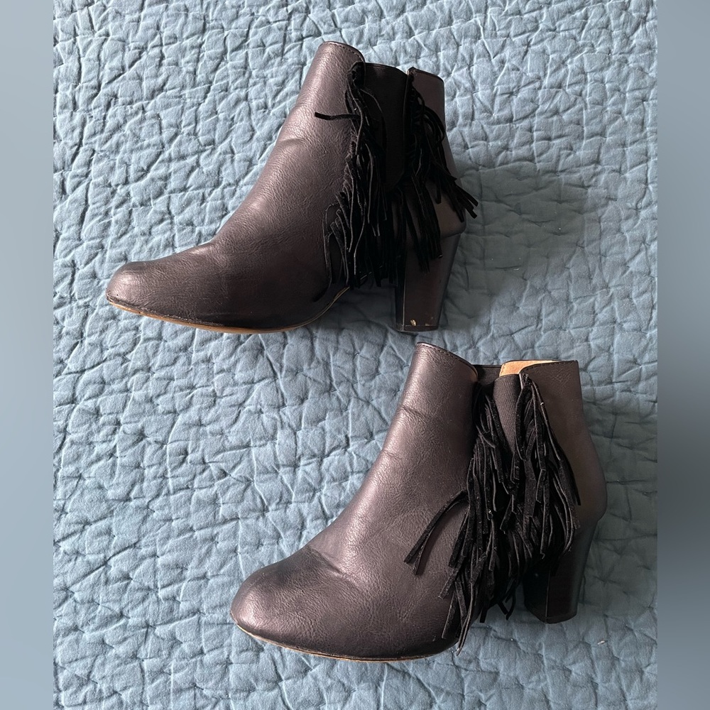 Heeled Bootie with Leather Fringe